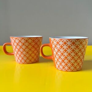 Vintage Orange Ceramic Mug Set with Geometric Design 2 Coffee Mugs